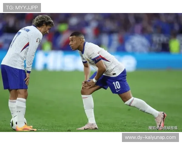 姆巴佩一脚弧线球破网，法国速度碾压一切